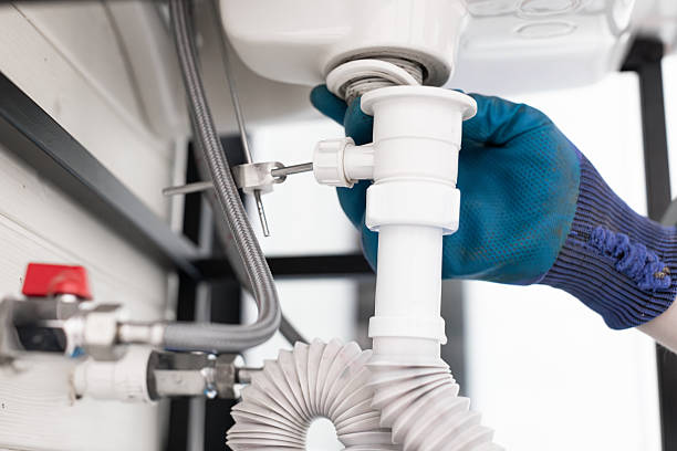 Reliable Emergency Plumber contractor in Bay Minette, AL by AAA Plumbing Heating